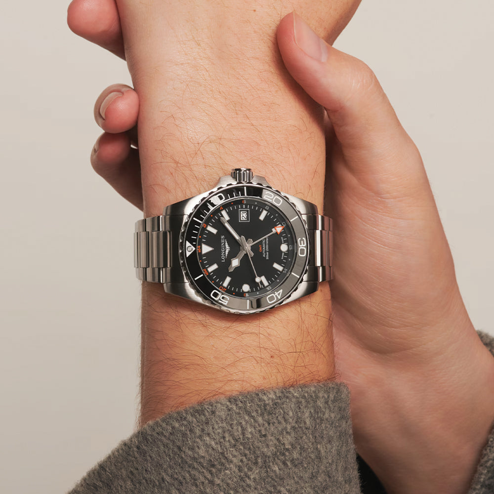 longines HydroConquest GMT 41mm - Black on Bracelet