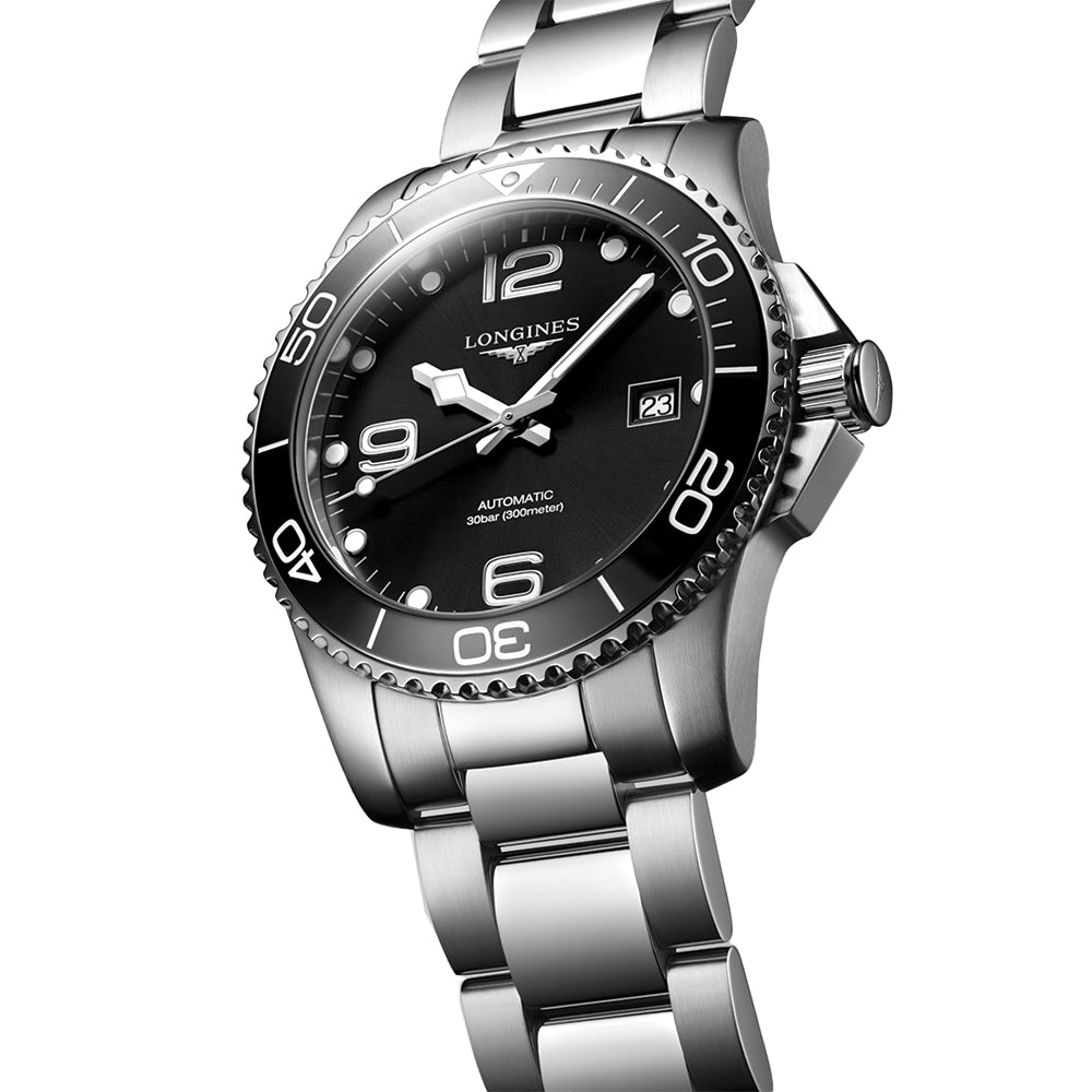 longines HydroConquest 41mm - Black on Bracelet