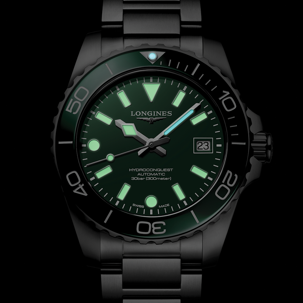 longines HydroConquest 39mm - Green on Bracelet