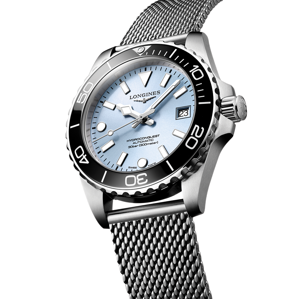 longines HydroConquest 39mm - Blue, Black Bezel on Mesh Bracelet