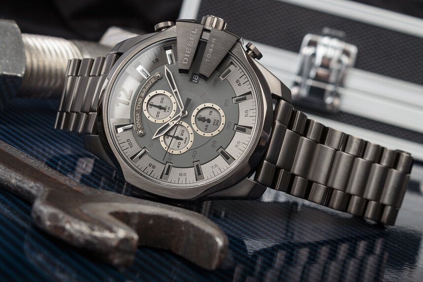 Diesel DZ4282 Mega Chief Chronograph Men's Watch – Grey Dial & Grey Stainless Steel Strap