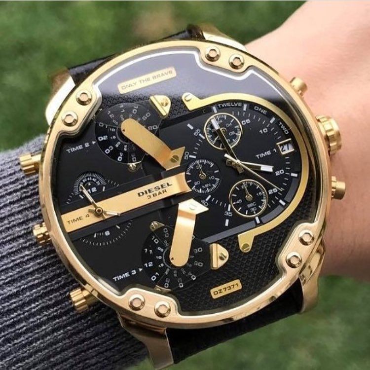 Diesel DZ7371 Mr. Daddy Chronograph Men's Watch – Black Dial & Black Leather Strap