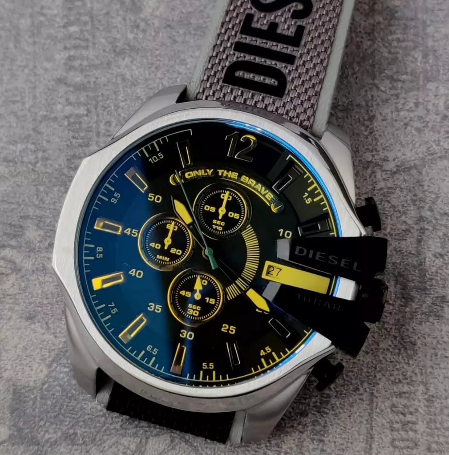 Diesel DZ4523 Mega Chief Chronograph Men's Watch – Black Dial & Grey Nylon Strap